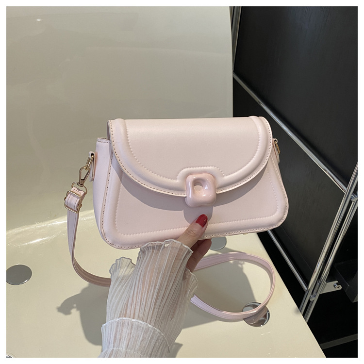 Casual fashion stylish bag women 2024 new simple net celebrity one shoulder solid color small square bag popular crossbody small bag_voghion.com