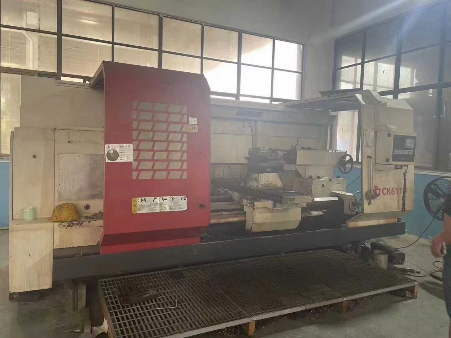 转让二手安阳61125x1.5米数控卧式车床二手安阳61125数控车床