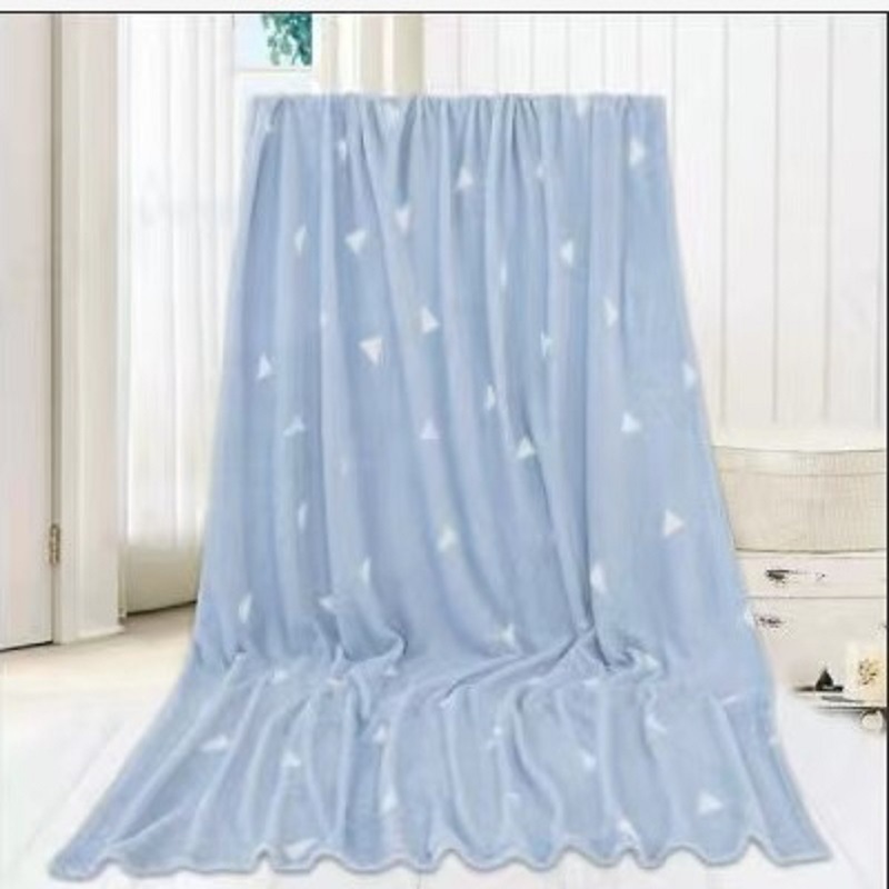 Pure color flannel gift items winter and summer solid color pet rugs warm flannel cover blanket_voghion.com