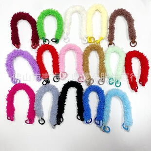 Personalized autumn and winter warm drop-resistant colorful plush short rope mobile phone shell short rope wrist pendant fashion bag short rope hanging