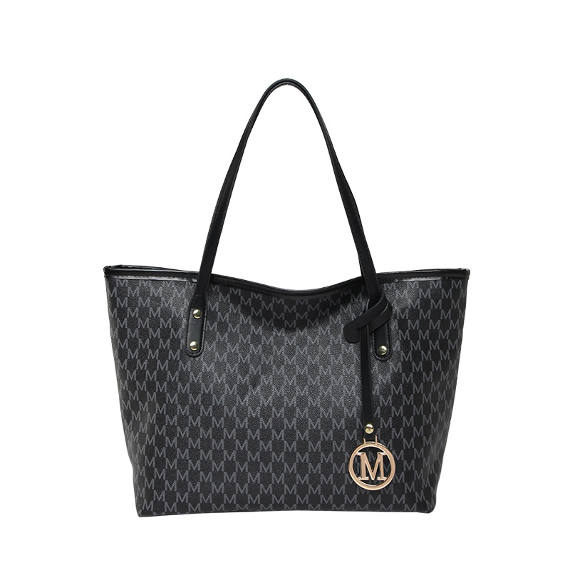 Personalidad transfronteriza bolso de gran capacidad 2025, nuevo bolso de gran tamaño, bolso de hombro de viaje de diamante para mujeres