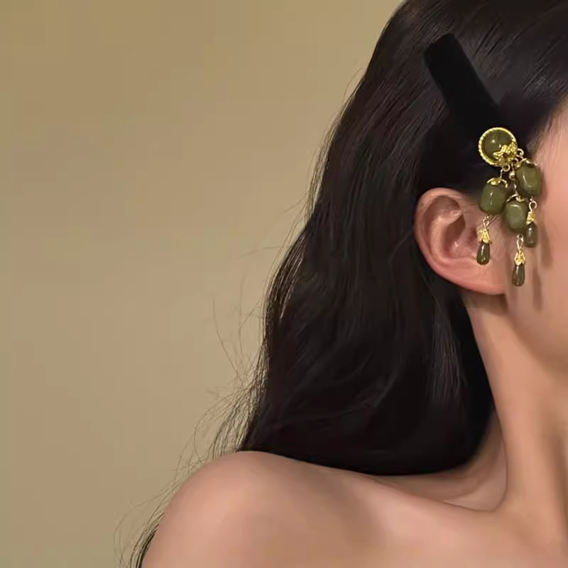 グリーンウォーターグリーンストーン〜新しい中国風クールエスニックスタイルレトロベルベットタッセルヘアピンヘッドドレスニッチハイエンドヘアアクセサリー|undefined