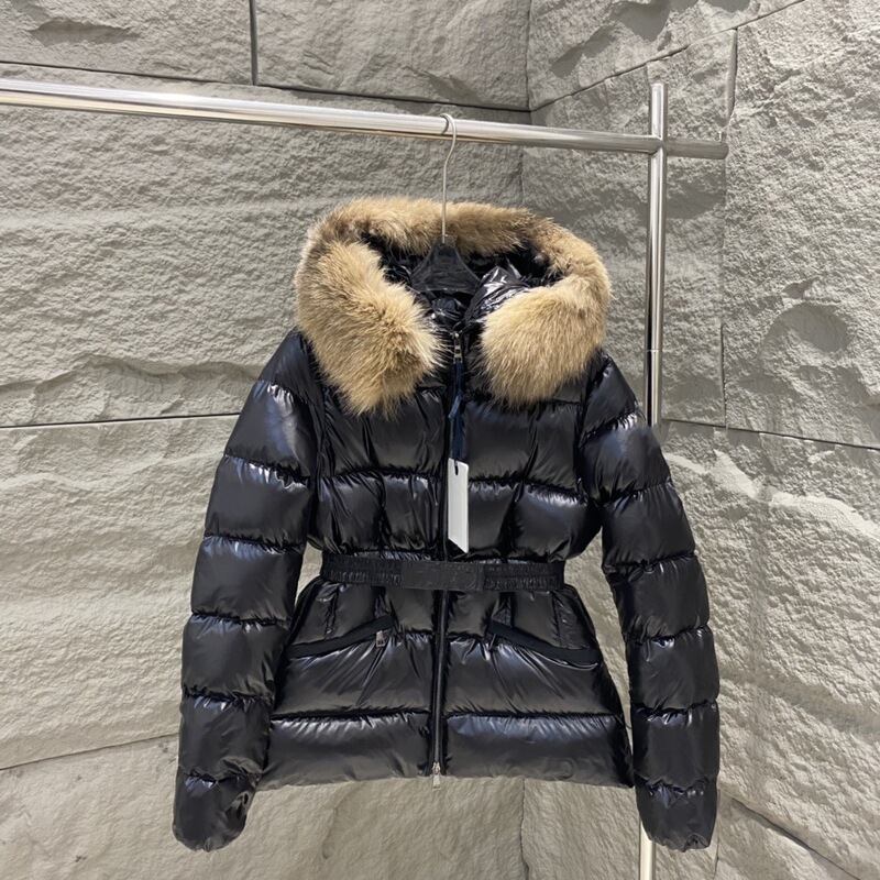 毒家现货正确版本M家女士新款爆款狐狸毛领羽绒服外套八个配色全|undefined