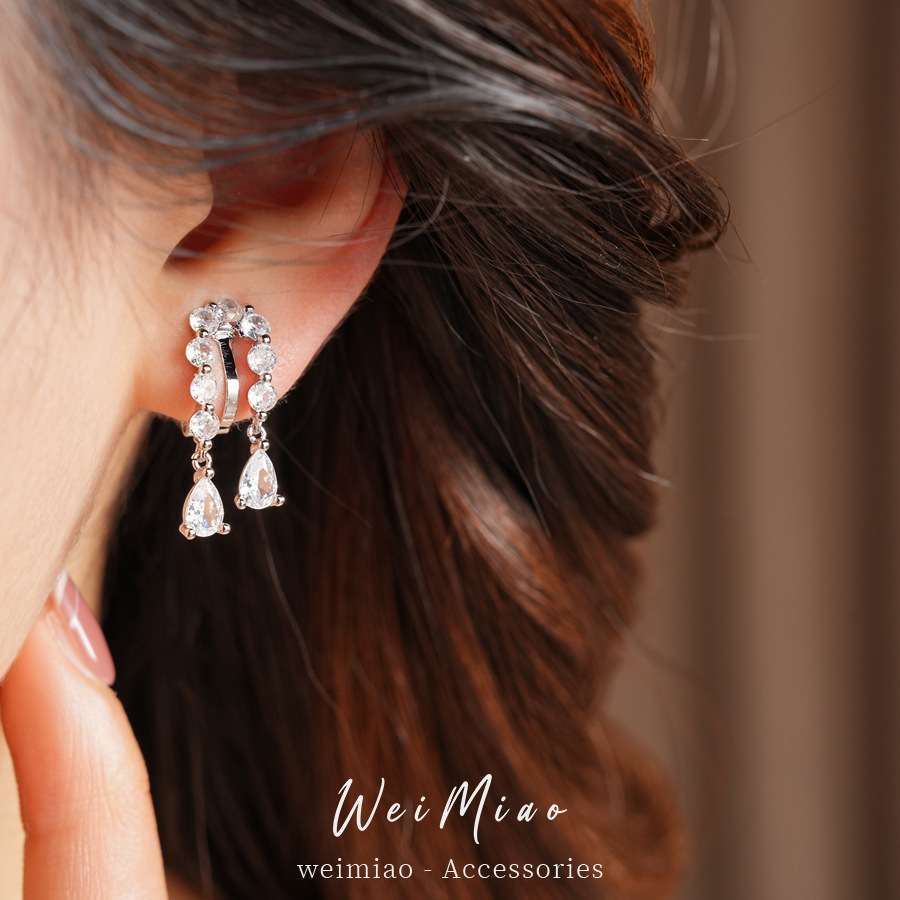 18 quilates de oro real galvanizado galvanizado galvanizado gota de agua orejas clips de orejas mujeres sin agujeros de orejas pendientes ligeros de lujo alta sensación de orejas al por mayor