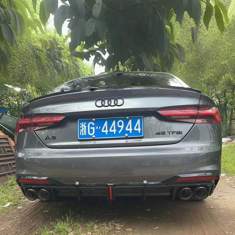 Suitable for 21-25 Audi A5S5 with Lighted Rear Lip, Four Tail Pipes, Vertical Light Rear Lip, Rear Surround, Sports Sline