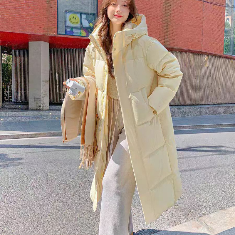 Gu Ji's same style women's long down jacket, extra-long over-the-knee, 2026 new thickened loose-fit couple's winter coat Gu Ji's same style women's long down jacket, extra-long over-the-knee, 2026 new thickened loose-fit couple's winter coat