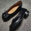 Black (Bow 3.5)
