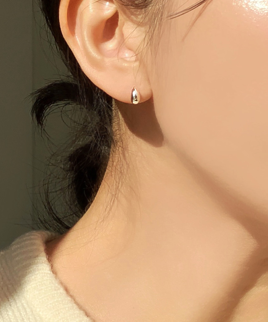 2g Weight 925 Sterling Silver Ear Needle Material 18K Gold Plated Plating Material Ear Studs Classification 1 Pair Quantity Daily Occasion 925 Sterling Silver Material Water Droplets Pattern All Seasons Season Women's Gender Simple Style Style 1 Pair 18K Gold Plated 925 Sterling Silver 925 Sterling Silver Earrings Water Droplets Ear Studs 4