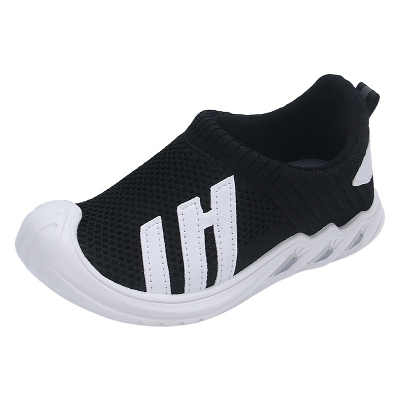 Zapatilla de deporte para niños 2023 nuevos zapatos de malla para niños tejidos voladores zapatos casuales versátiles para niñas zapatos deportivos de malla transpirable moda