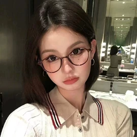 框架眼镜;眼镜片;太阳镜
