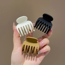 ���X��ץ�A���RβСצ�A�̶������l��С̖�l�AŮ�A���^����~�A