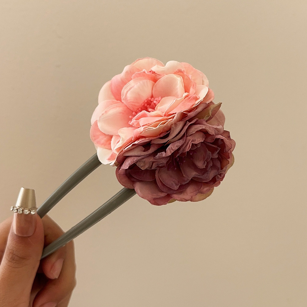 Rosa Seca Morada + Gouache