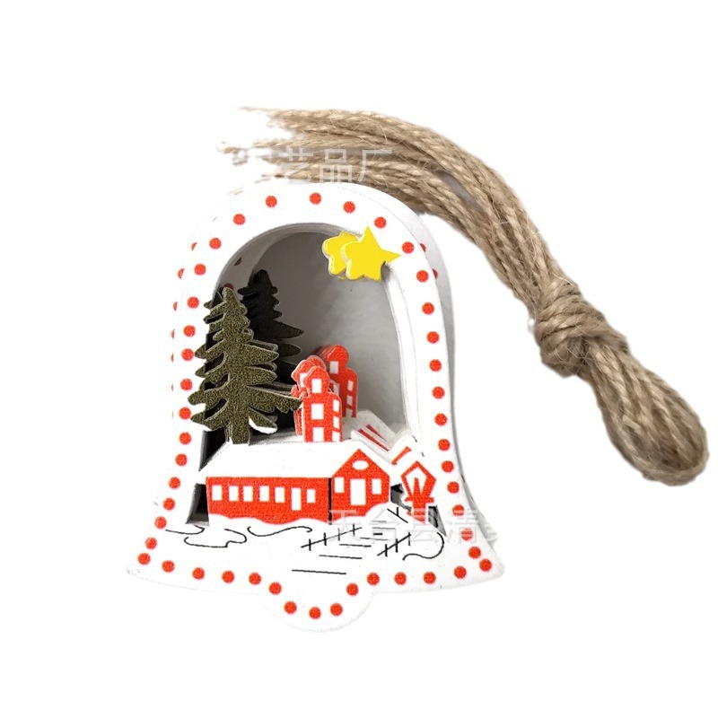 Colgante de madera de bricolaje de la serie navideña pintada sobre fondo blanco 10 piezas en un paquete con 10 cuerdas de cáñamo