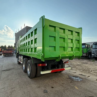加工定制重汽豪沃自卸车6*4矿用工程车右驾驶舱砂石料倾斜车