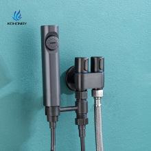 ��ͨ���yһ�M������ˮ���p���RͰ�����p��ϴ�Cˮ���^һ�ֶ�