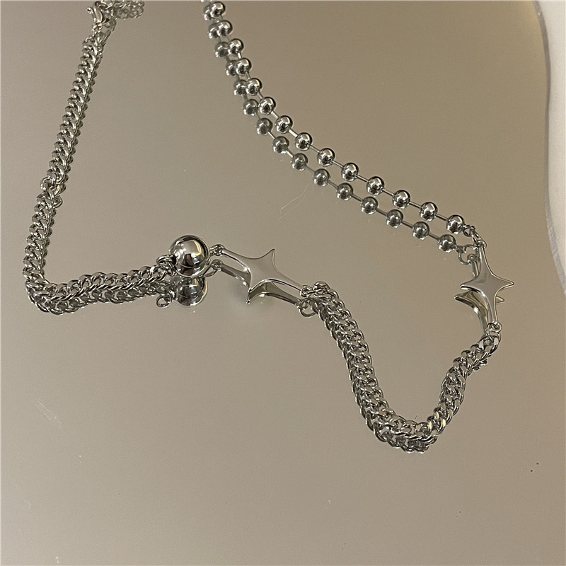 Schlüsselbeinkette Nische Runde Perle Kugelkette Spleißen Mans Stern Schlüsselbeinkette Halskette display picture 7