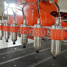 鸿济数控厂家直销多头木工雕刻机1325电脑广告雕刻机大型雕刻E18