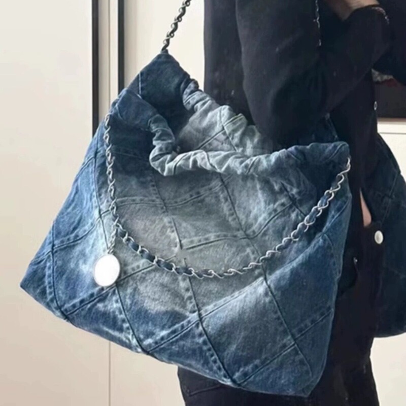 2023 new rhombus chain small fragrance garbage bag bag shoulder retro denim bag large capacity underarm tote bag