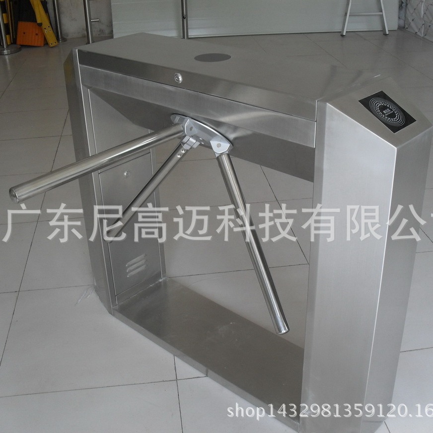 供应不锈钢桥式三辊闸,工地IC卡门禁服务管理系统,双向通行三杆閘