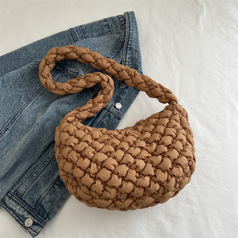 Pleated Dumpling Shoulder Bag For Women Versatile Cloud Handbag_voghion.com
