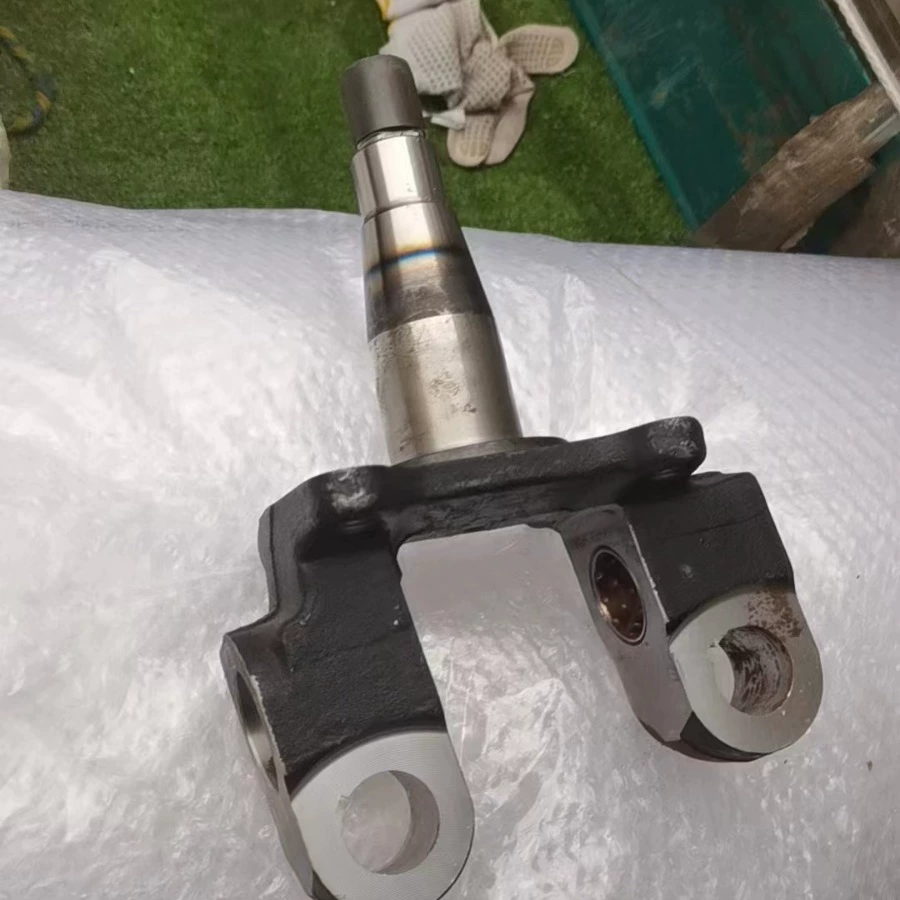 Передний мост поворотного узла Howo Light Card LG4003002048-20 поворотный штифт