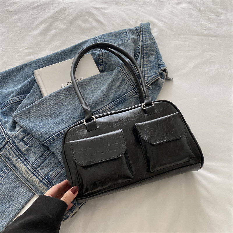 Bolsos para axilas de gran capacidad para viajeros otoño e invierno nueva moda retro nicho bolso de hombro casual de varios bolsillos