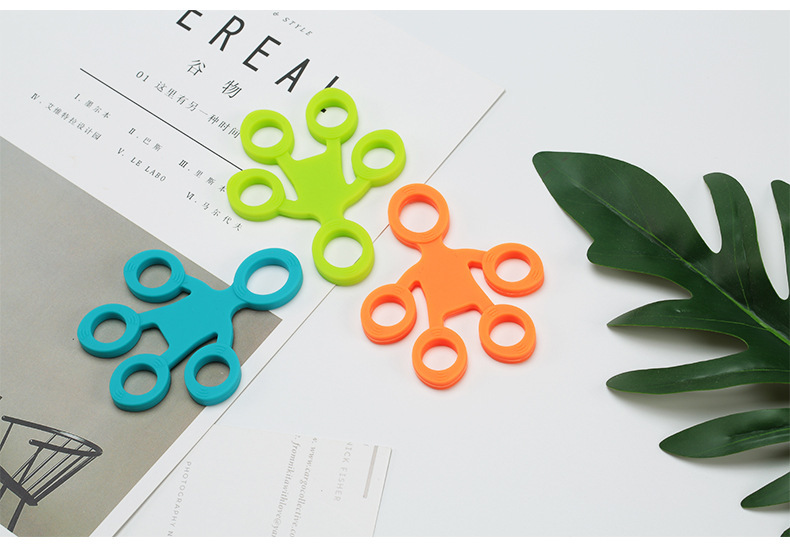 ~廣隆~硅膠 人型手指拉力器 指力器 手指訓練 健身 復健 康複 握力 運動 拉力器 人形手指拉力器 指力訓練