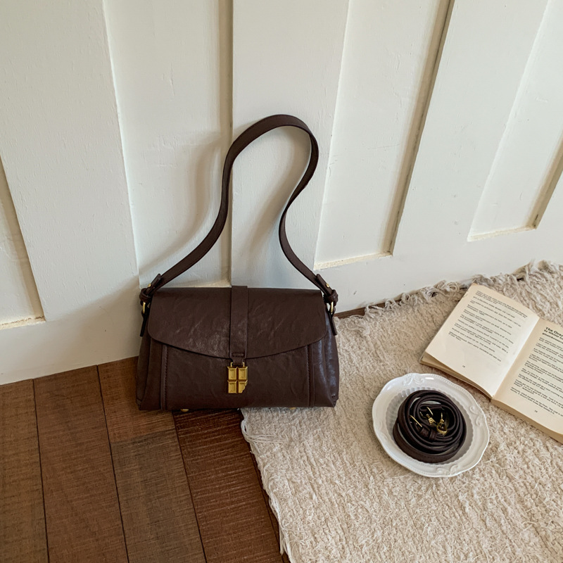 Bolso de tendencia transfronteriza de gran capacidad para mujeres 2026 retro nicho de alto nivel bolso de hombro de viaje simple bolso pequeño image 7