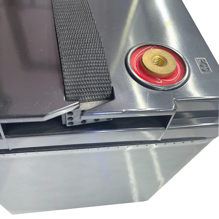 Capacious lithium battery solar-powered, 12v, 200AH