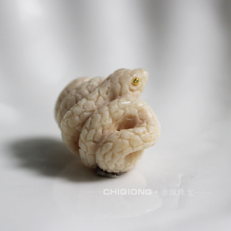 natural Mammoth Ivory Snake Little White Snake White python Pendant Accessories DIY Scattered beads
