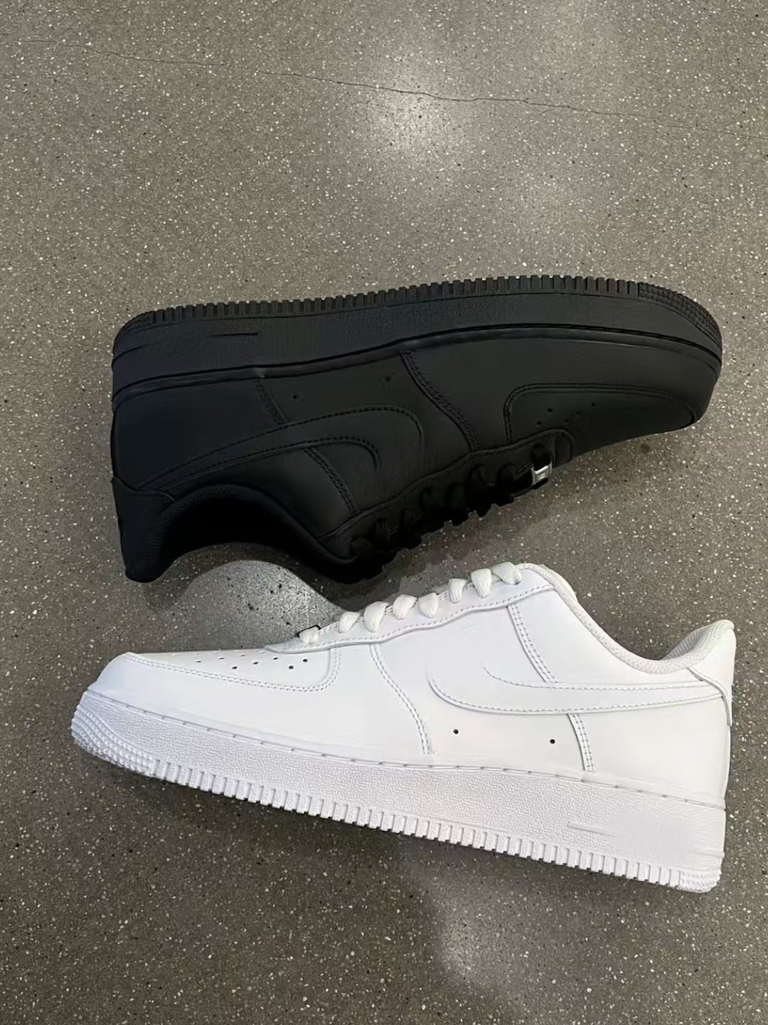 Putian versión alta puro original fuerza aérea 1 blanco negro puro zapatos de skate de hombre y mujer ligero de alto nivel universal zapatos deportivos casuales pequeños blancos