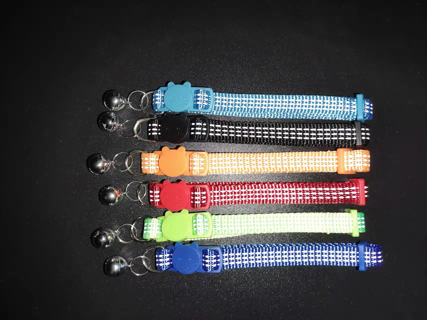 Pei Chong Beibei nuevo producto seda reflectante color hebilla de gato collar de gato reflectante hebilla de seguridad ajustable correas al por mayor