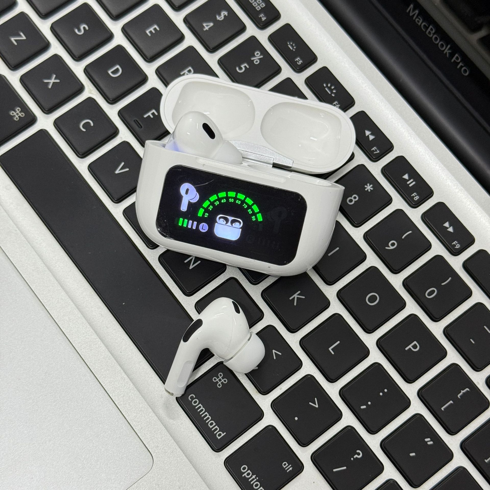 Transfronterizo de tres generaciones de auriculares Bluetooth ultra-larga resistencia Huaqiang Norte auriculares Comercio exterior Venta caliente pro3 Bluetooth inalámbrico en stock