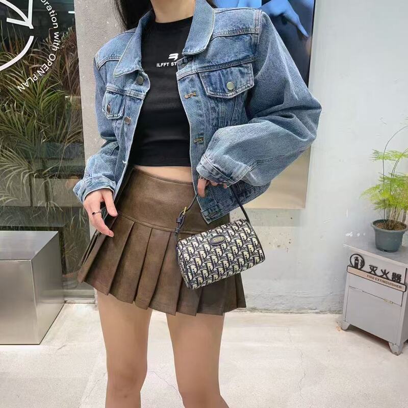 2025 新しいシンプルで多用途なナイロン布カジュアルバッグ女性の多用途軽量ショルダークロスボディバッグ|undefined