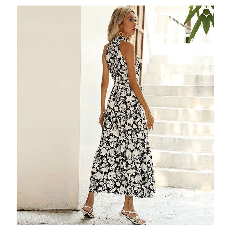 Women's A-line Skirt Fashion Halter Neck Printing Sleeveless Printing Maxi Long Dress Daily display picture 10