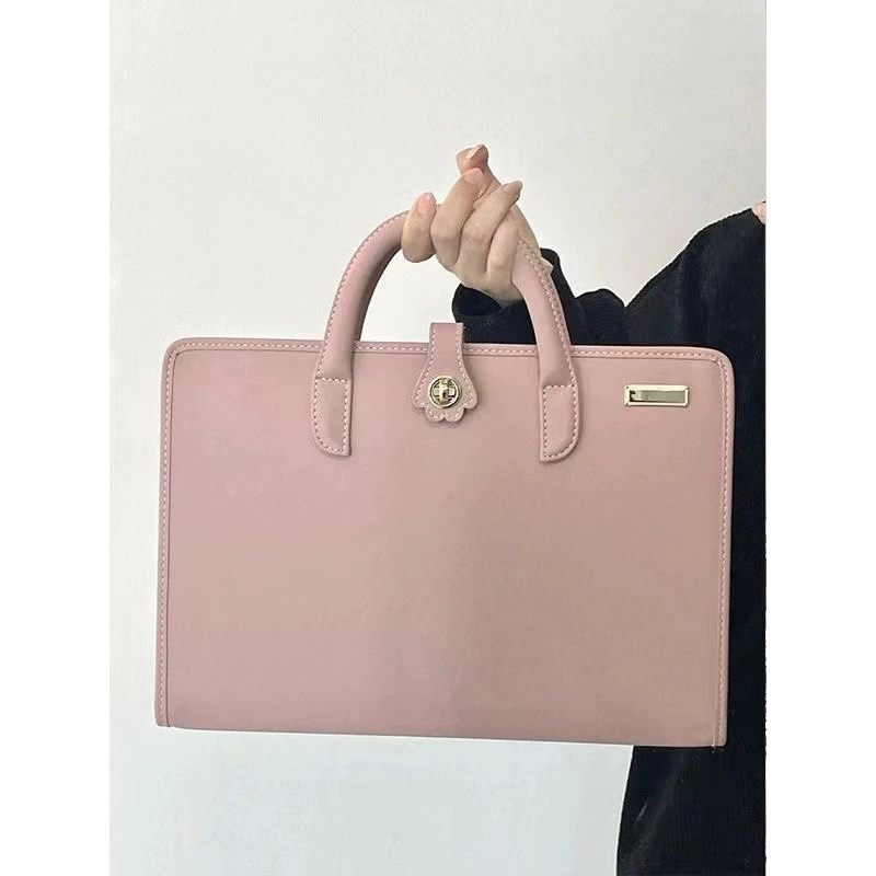 Protective case, laptop, fuchsia bag