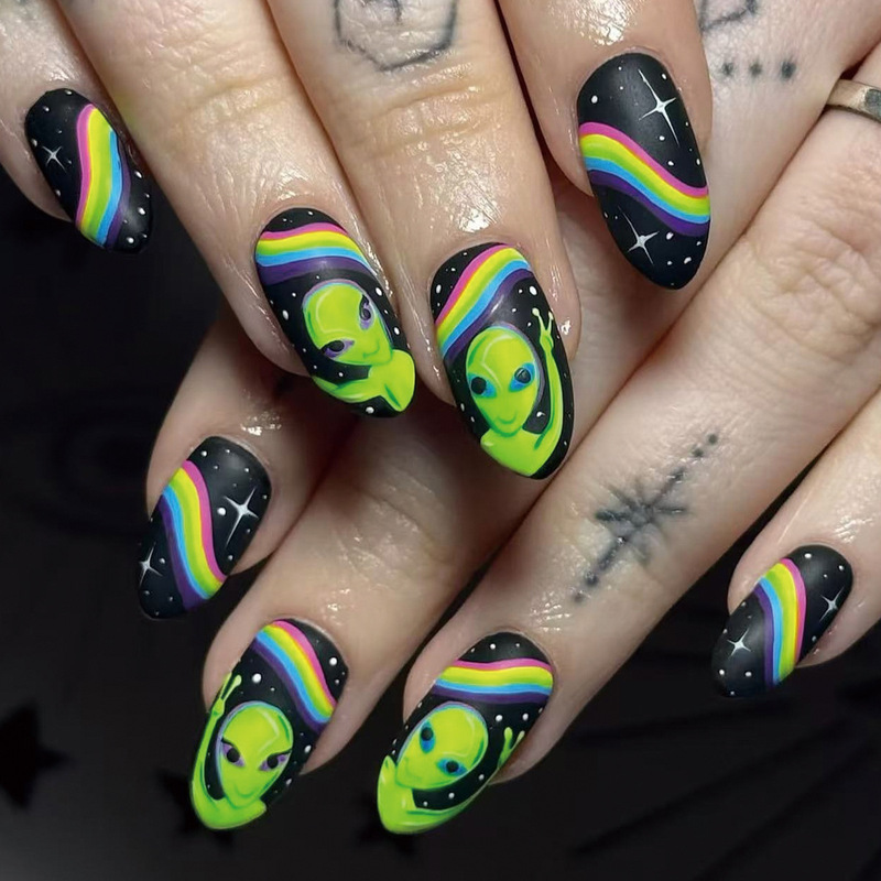 Black Matte Short Oval Quirky Galaxy Alien Rainbow Design Wearable Nail Art Nail Pieces Cross-Border Fake Nails