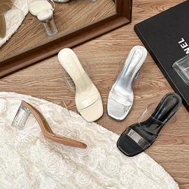 女式皮靴;高跟凉鞋;女式休闲单鞋