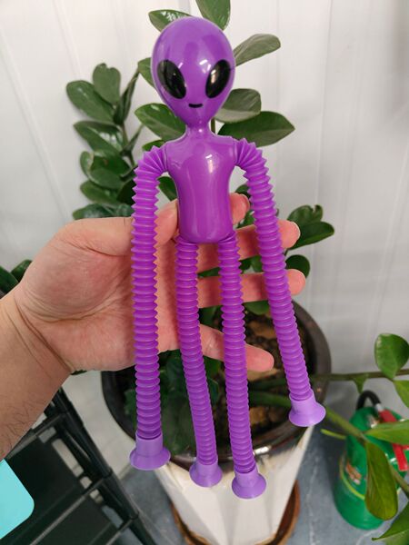 variable telescopic cartoon toy