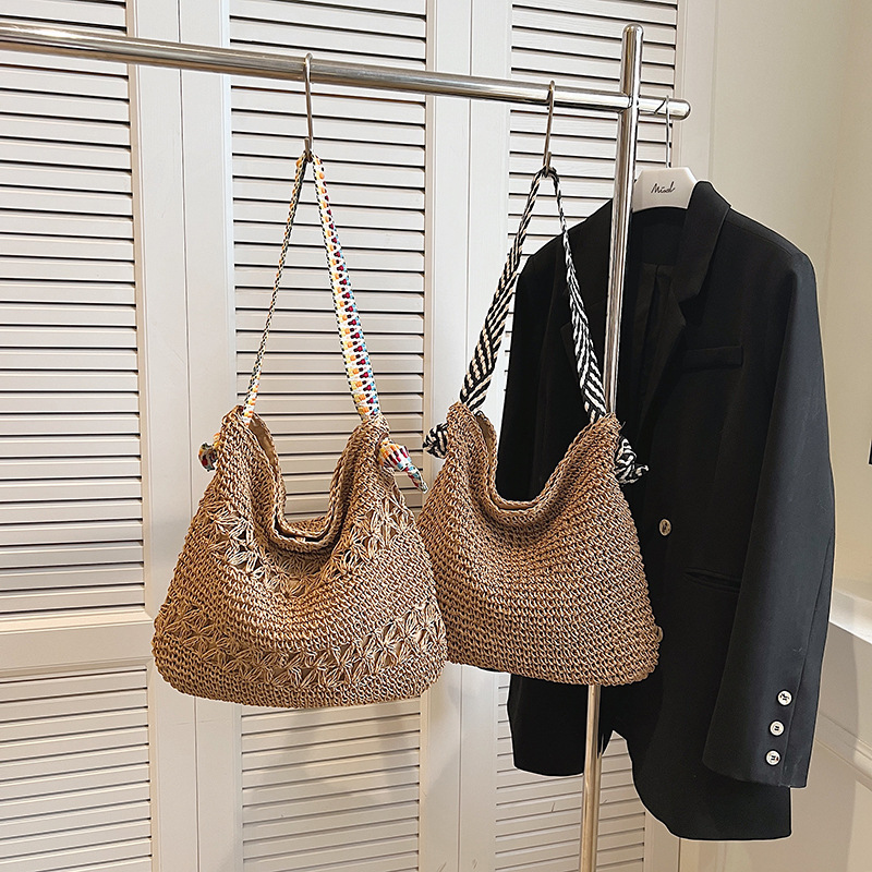 Bolsa de tejido a mano para mujeres 2024 nueva bolsa de hombro de vacaciones de playa de marea de gran capacidad para viajar bolsa de paja