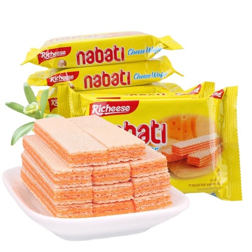 Indonesian imported wafer cookies snack Nabati Nabati cheese cheese cookies wholesale foreign food 56g