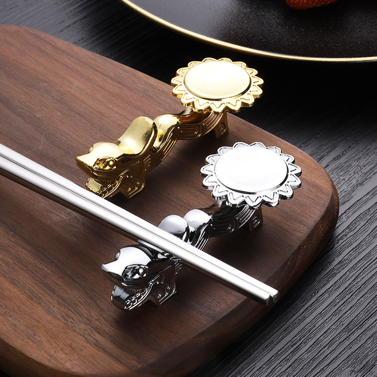 厂家批发 锌合金筷子架 创意家用筷子勺子龙头架托 酒店餐桌用品|ru