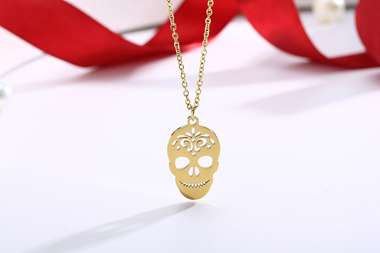 Cross-Border European and American Jewelry Halloween Accessories Golden Earrings Popular Retro Stain