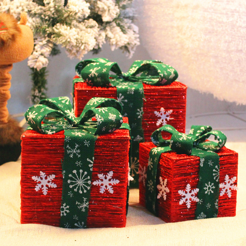 クリスマス鉄芸発光ギフトボックス三点セット積み上げ装飾品セットクリスマスツリーホテルシーン配置置物|undefined