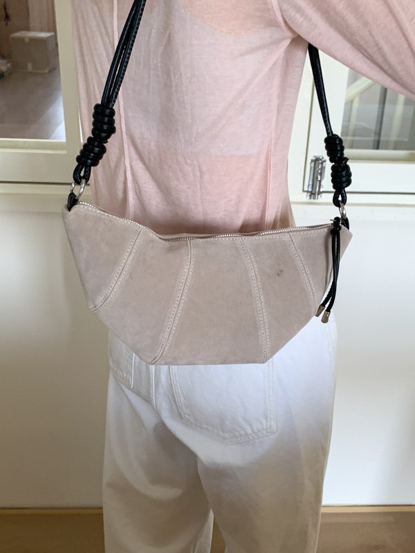 Bolso Bandolera Tipo Dumpling de PU con Costuras para Uso Diario