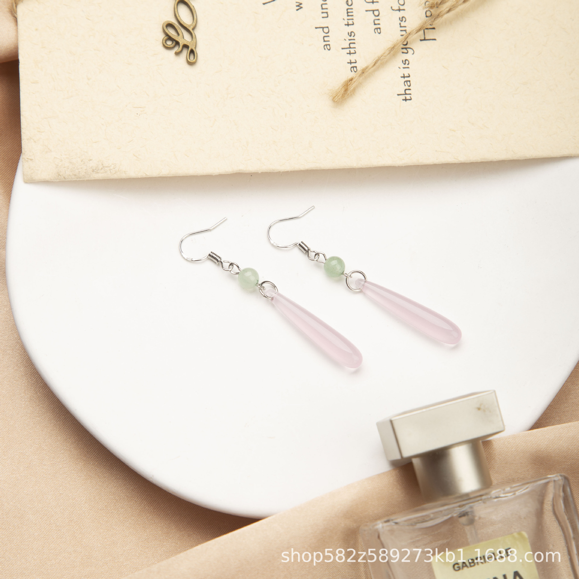 Retro long elegant fashionable universal earrings drop-shaped jade