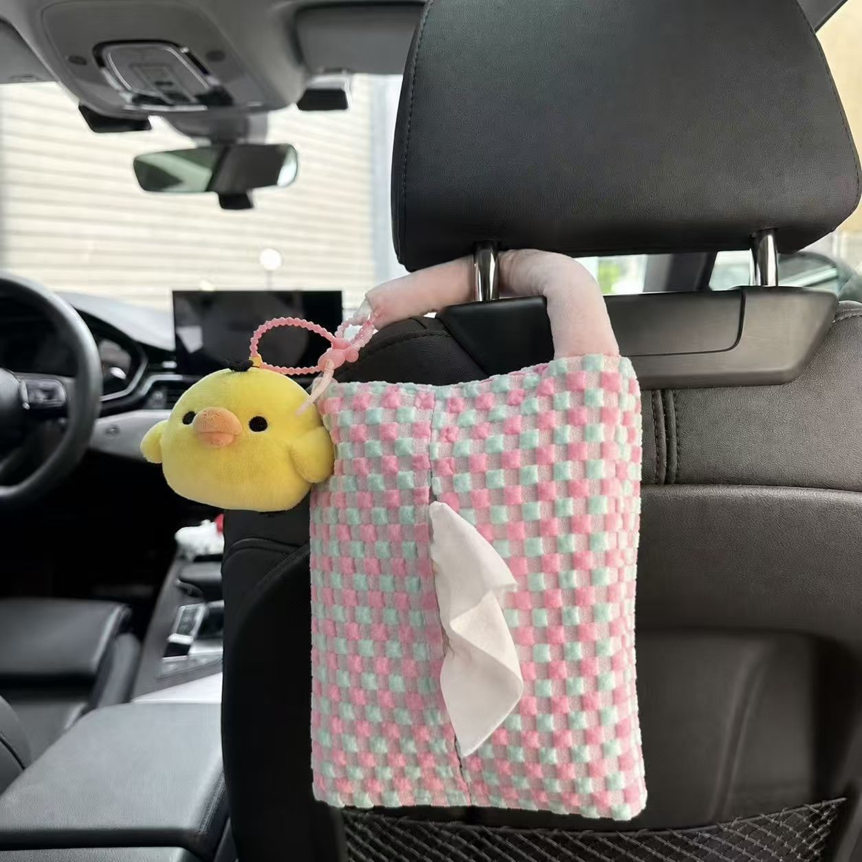 Cute Capybara Lulu Car Creative Tissue Pack Car Tissue Box Interior Armrest Box Multifunctional Tissue Dispenser for Women