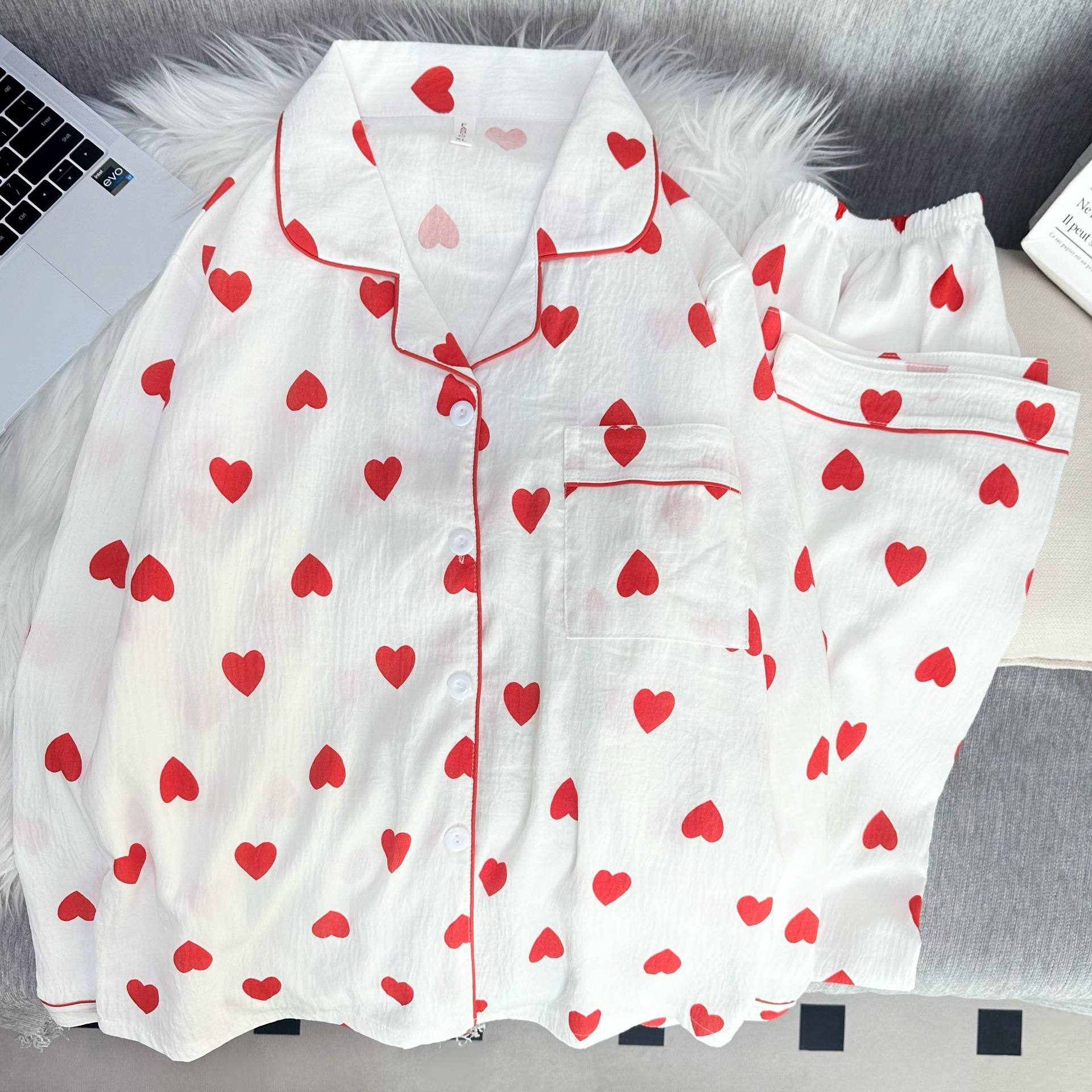 レディースパジャマ 2025年新作 雲柄 春秋 長袖 漫画風 長袖 かわいい カジュアル シンプル ホームウェアセット