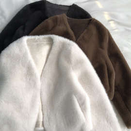 小香毛毛短外套厚款V领开衫冬季保暖披肩小个子上衣