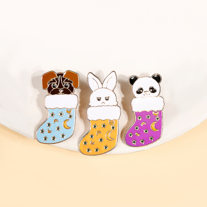 Cartoon Style Animal Sock Alloy Enamel Plating Unisex Brooches display picture 2